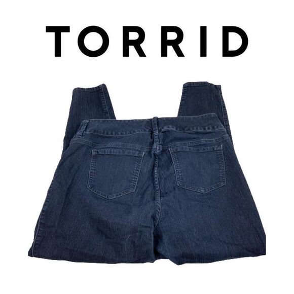 39. Torrid Denim Jeans. Sz 14S - Picture 1 of 5